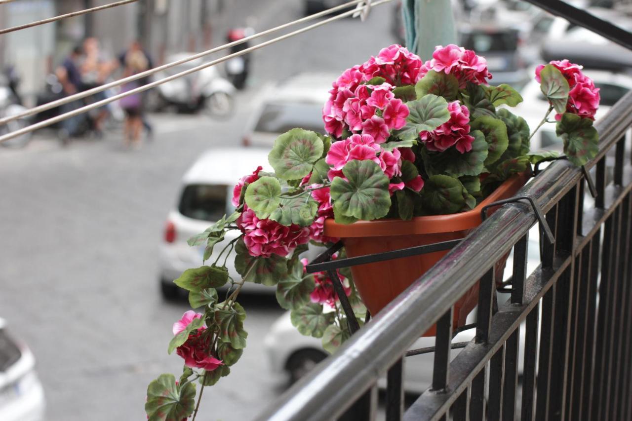 Bed and Breakfast Napoliviva Bovio Exterior foto